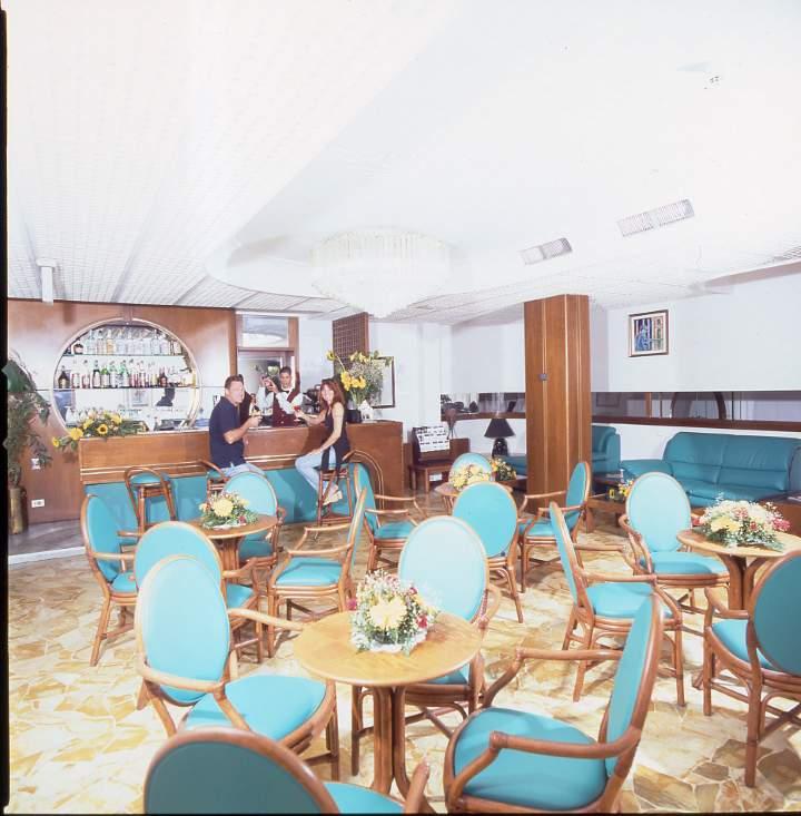 Hotel Florida Lido di Jesolo Exterior photo